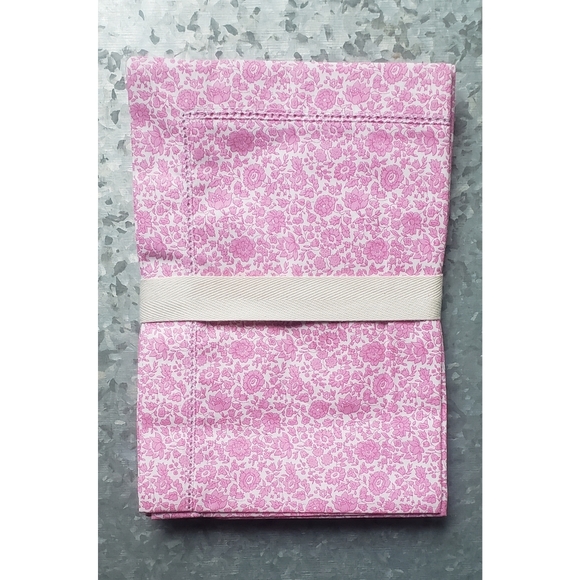 24. J.Crew Limited-edition set-of-four placemats in Liberty® fabrics - Picture 2 of 2